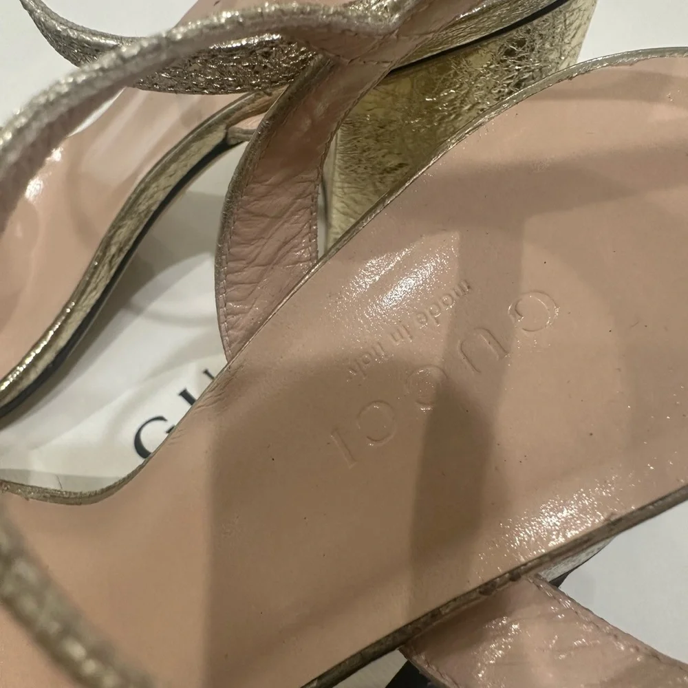 Gucci Metallic Gold Women's Sandals - Picture 5 of 5